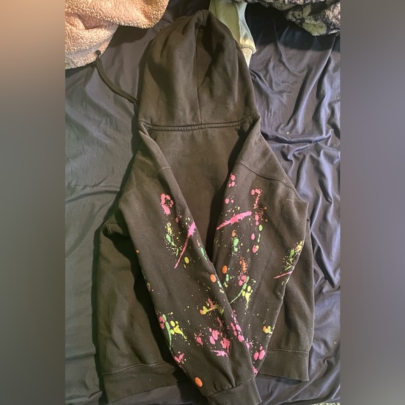 Slightly used black graffiti hoodie - Picture 2 of 5